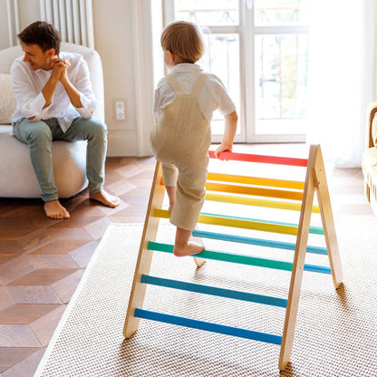 Kaivo Montessori Klimdriehoek met Glijbaan – Regenboog Editie